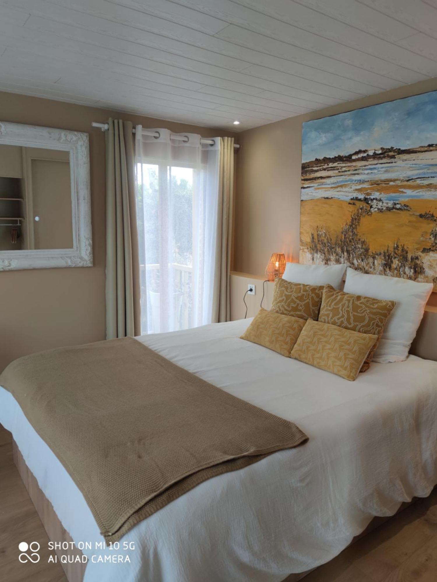 Reves & Riviere B&B 외부 사진